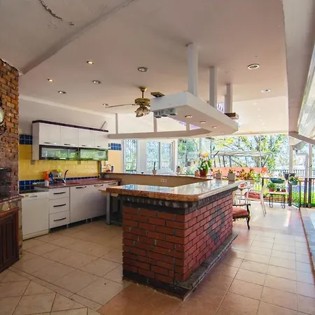 Villa Villa